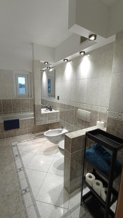 Apartament 27A Jelenia Gora Bagian luar foto